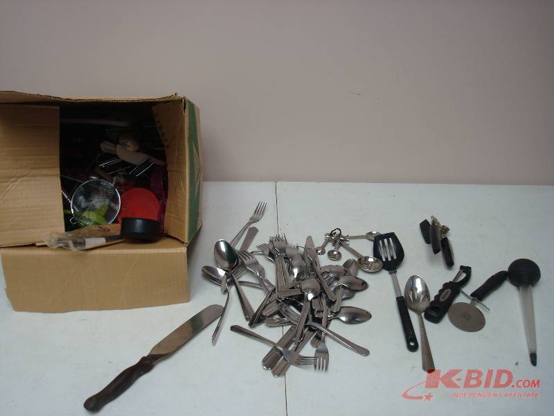 Lot Of Kitchen Items, Silverware