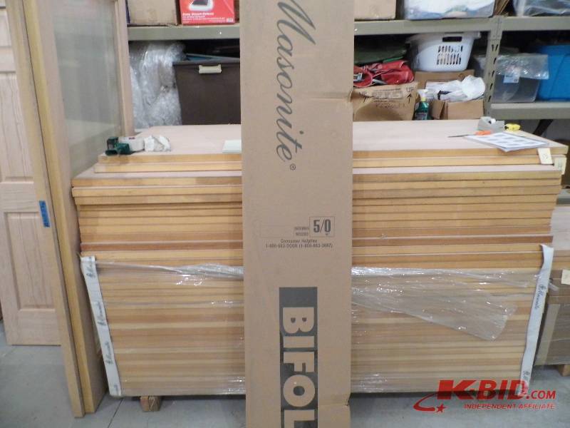 Prefinished Bi-Fold Door