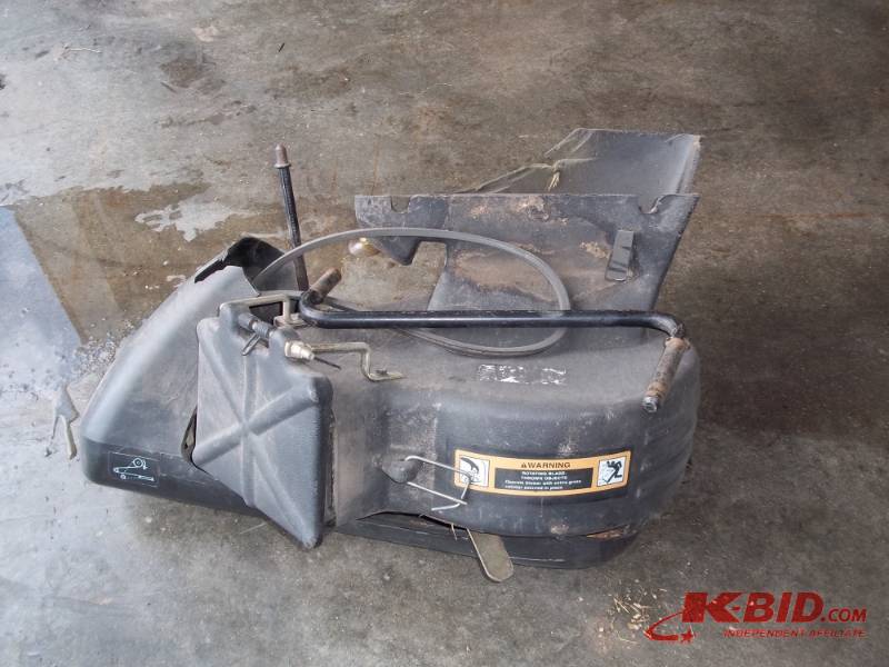 lot 4 image: Fan from Model X720