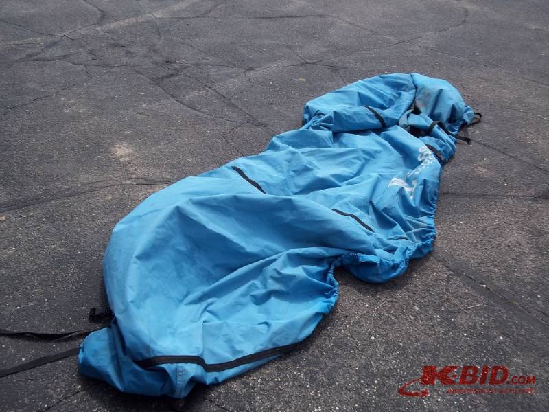 lot 37 image: 16 Boat Tarp