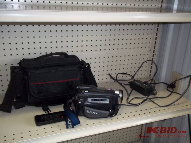 lot 114 image: Sony Hnadyam DCR-TRV130 NTSC with case, cord and remote