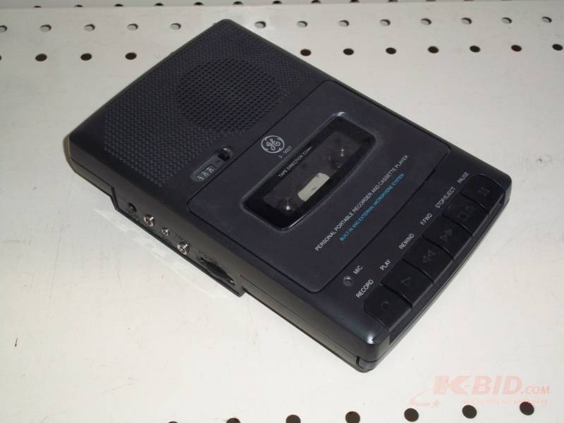 lot 121 image: Portable Cassette Player