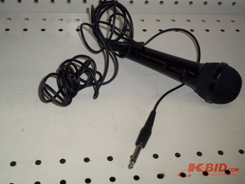 lot 124 image: Microphone