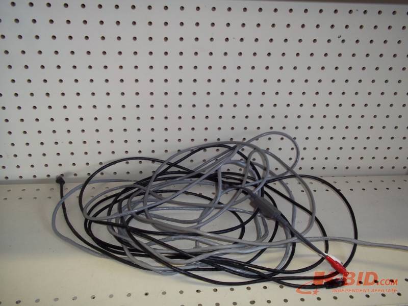 lot 132 image: Cat 5 Cords