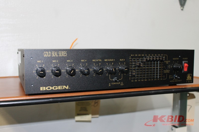 lot 28 image: Bogen Amplifier