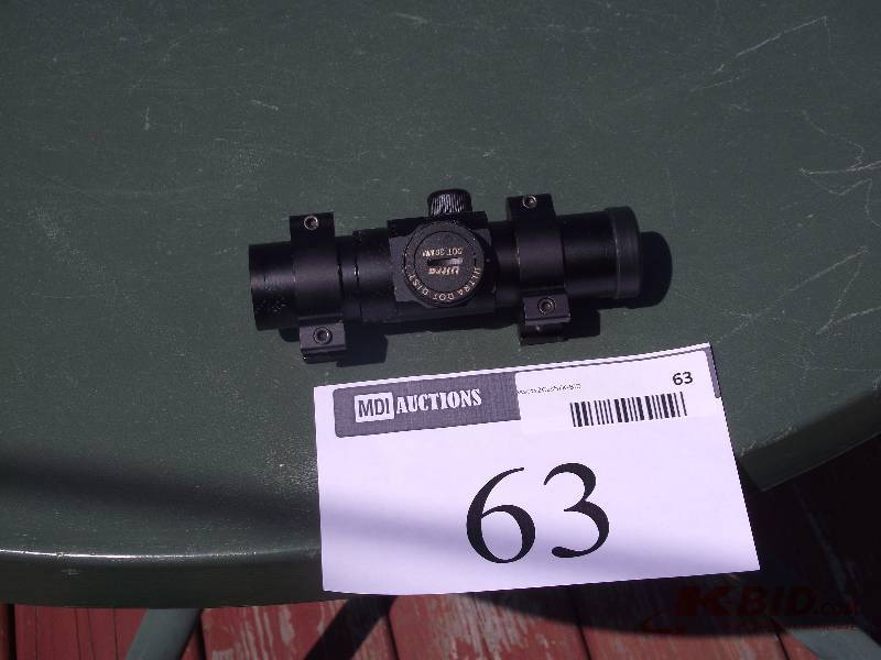 lot 63 image: Ultra Dot sight with rings
