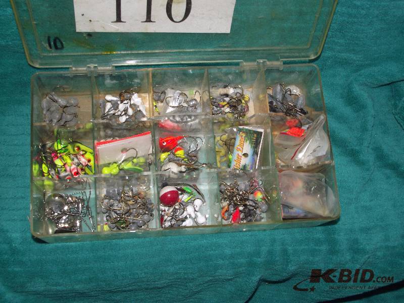 lot 110 image: Plastic tray with assorted jigs and spinner blades