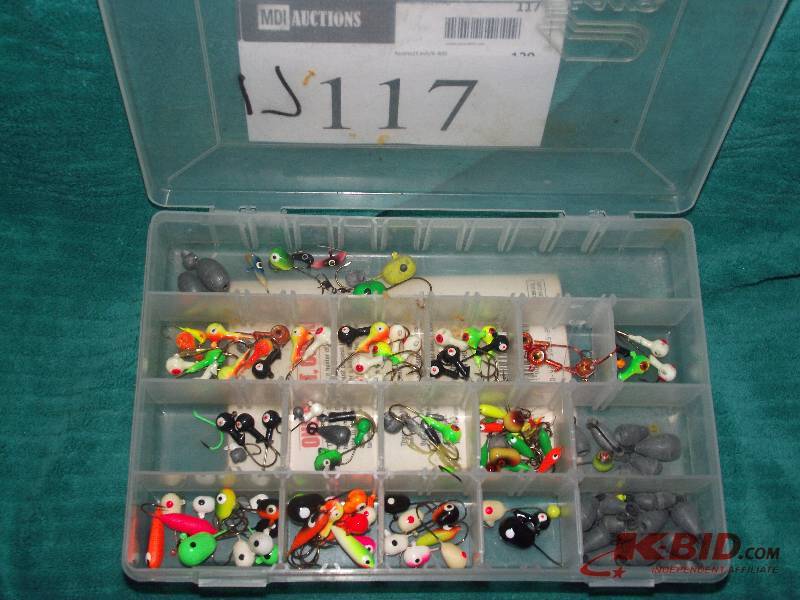 lot 117 image: Plastic tray with assorted jigs and sinkers