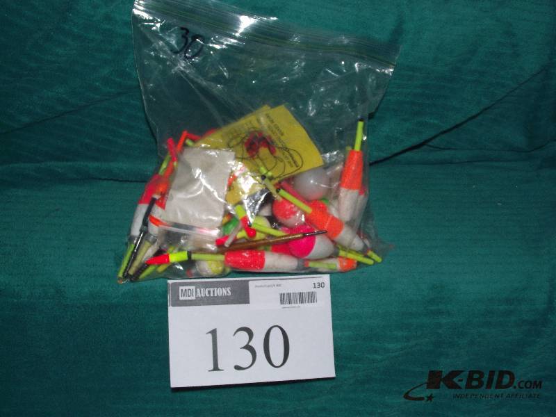 lot 130 image: Bobber assortment