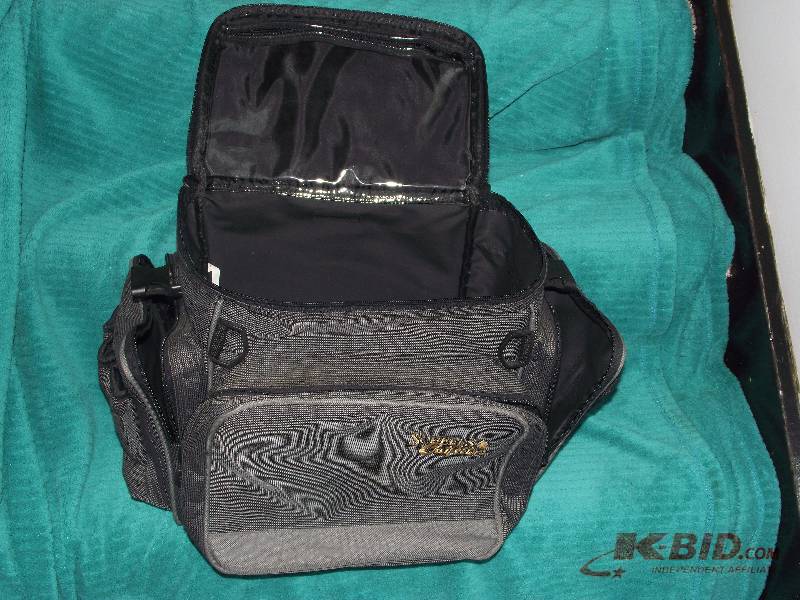 lot 142 image: Scheels soft sided tackle box