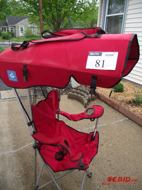lot 81 image: Renetto camp chair with cover and shoulder straps