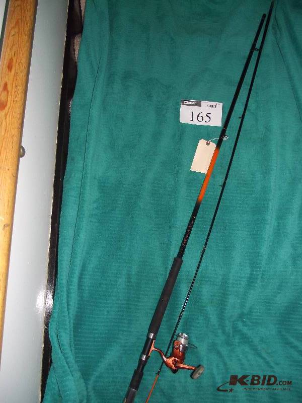 lot 165 image: Peregrine Mr. Micro 10 Ft. ultralite rod with Eagle Claw CIN 20 reel