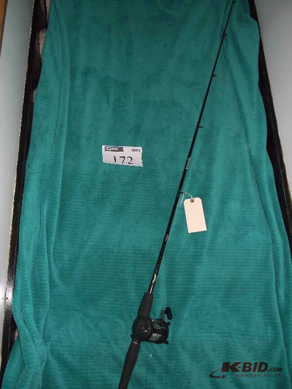 lot 172 image: Fenwick Eagle GLC trigger stick ET 66MH 6 12 Ft. with Triton 220gt reel with graphite titanium body