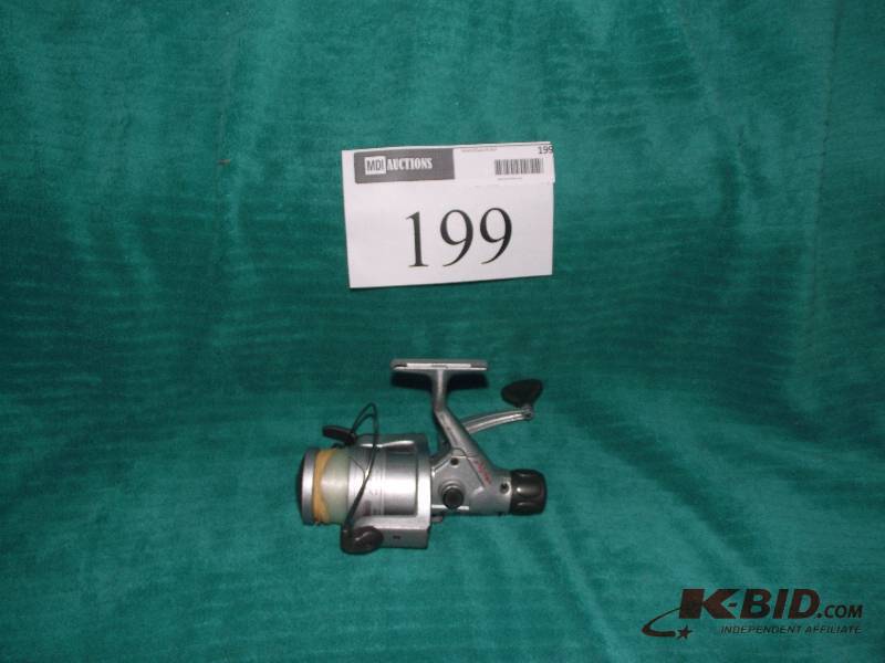 lot 199 image: Shakespeare Alpha SP7040 graphite reel