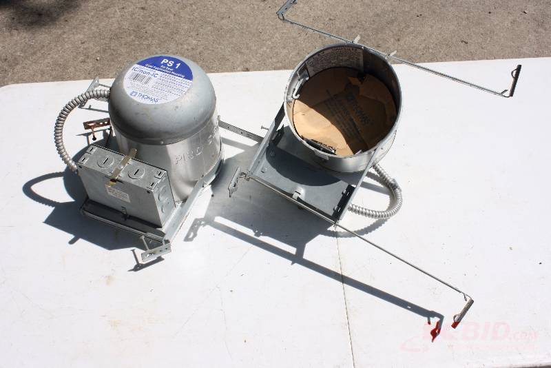 lot 19 image: Lot of (2) Thomas Lighting Recessed Lighting Units Suitable For Damp Locations 120V 60HZ PS1.