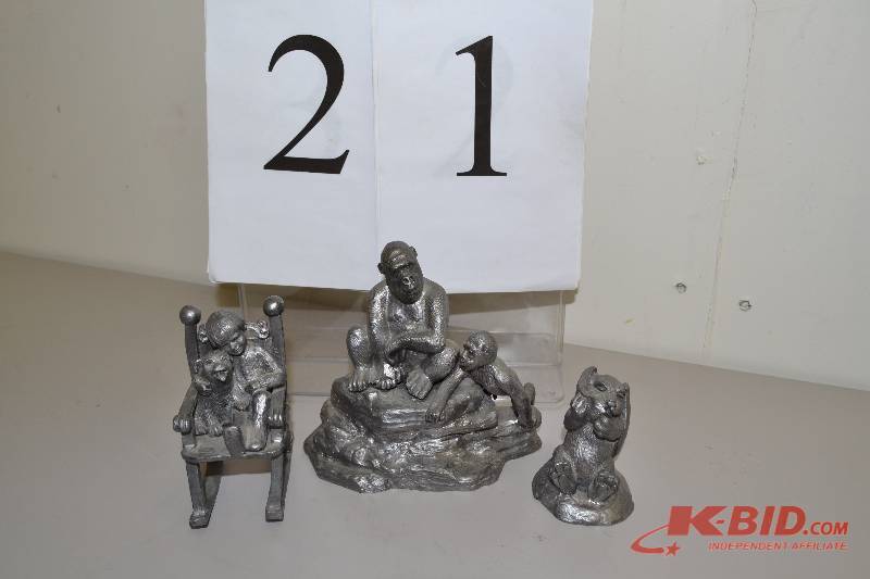 lot 21 image: Pewter figurines