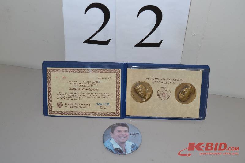 lot 22 image: Presidential items