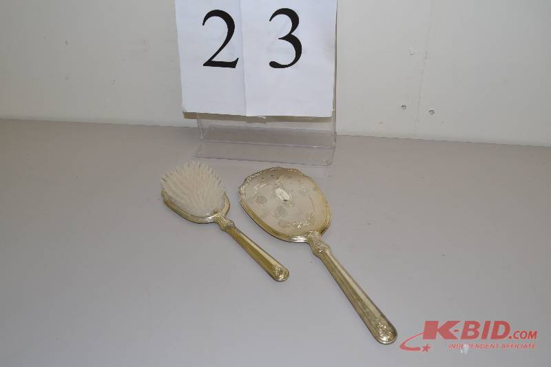lot 23 image: Mirror & Brush