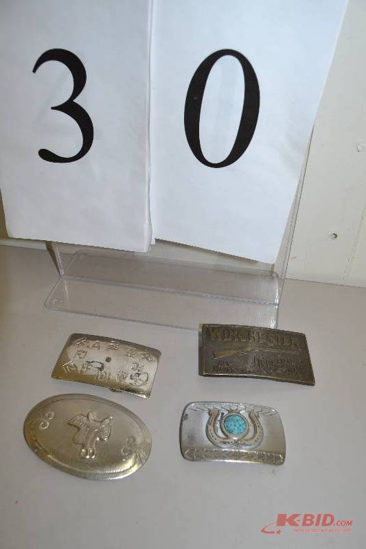 lot 30 image: Belt buckles