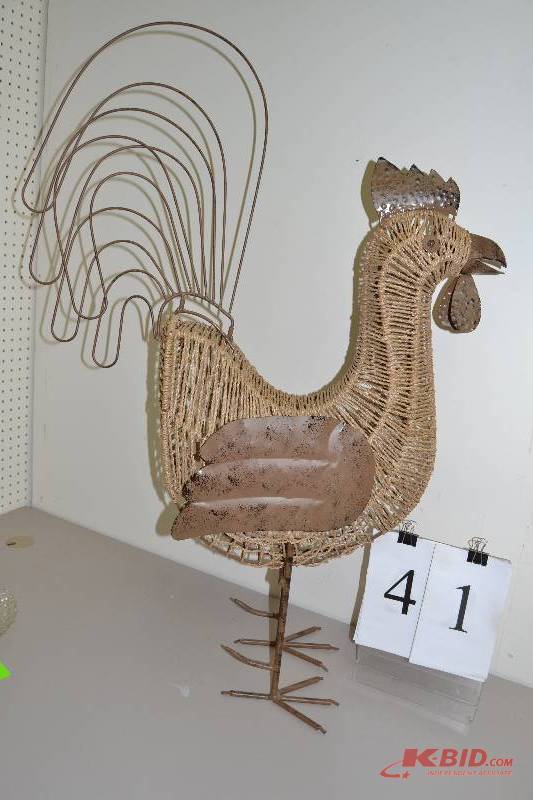 lot 41 image: Large decore chicken