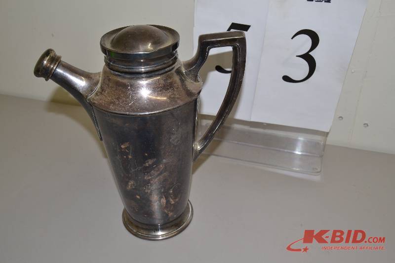 lot 53 image: Reed & Barton coffee urn