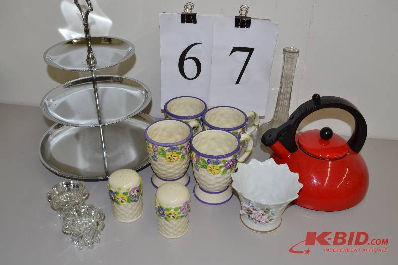 lot 67 image: Kitchen Misc