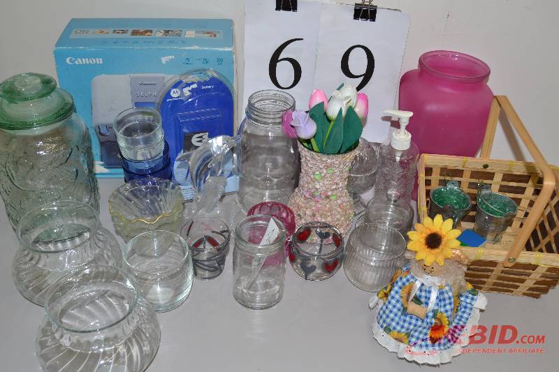 lot 69 image: Crafting