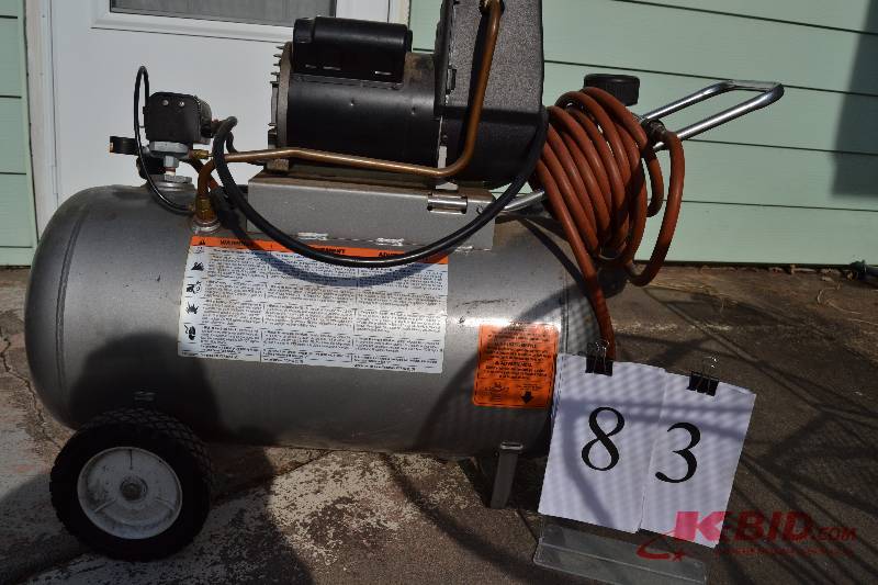 lot 83 image: Air Compressor