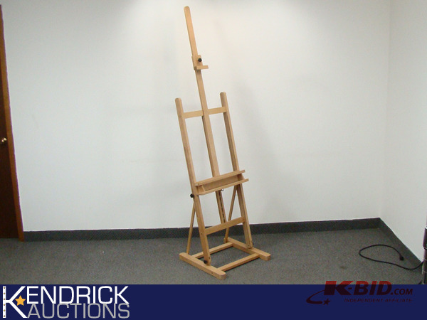 lot 23 image: New Large Wood Easel