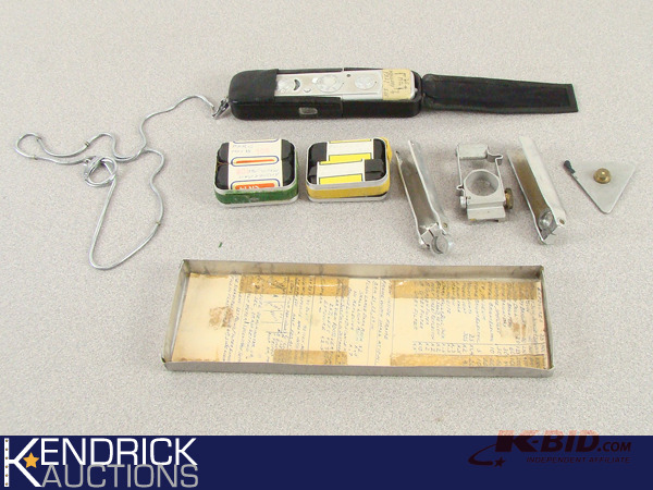 lot 35 image: Vintage Minox Spy Camera