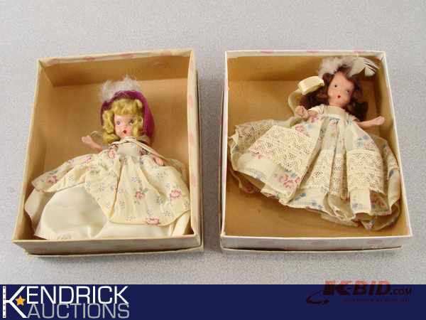lot 49 image: 2 Vintage New in Box 1950s Nancy Ann Bisque Dolls