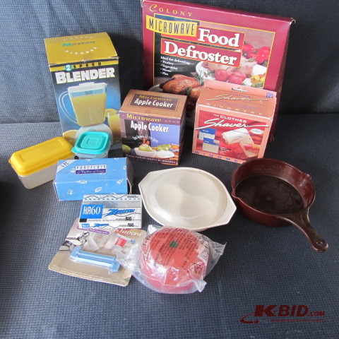 lot 47 image: Kitchen Gadget