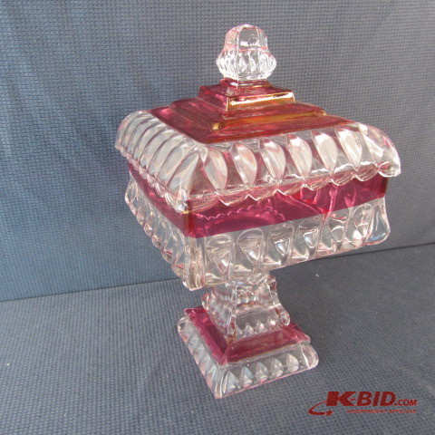 lot 52 image: Kings Crown Pedestal Dish