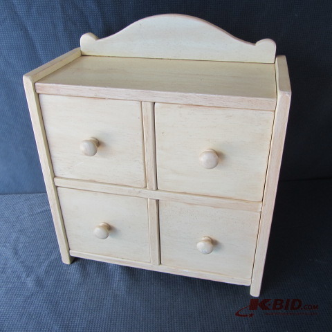 lot 56 image: Four Drawer Shelf