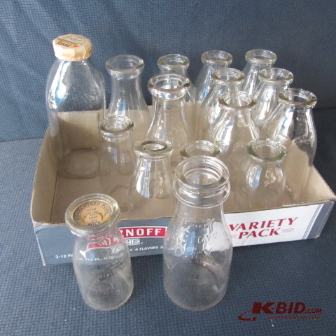 lot 79 image: Milk Bottles, Oak Grove