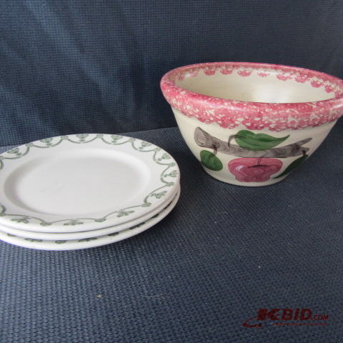 lot 91 image: Hotel China, Apple Bowl