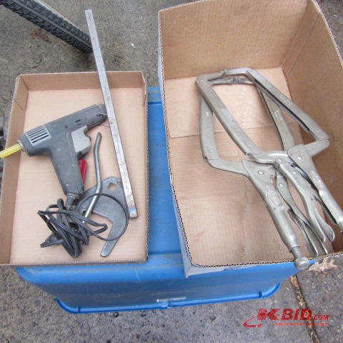 lot 160 image: Vise Grip Welding Clamps
