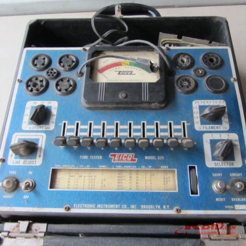 lot 192 image: Vintage Tube Tester