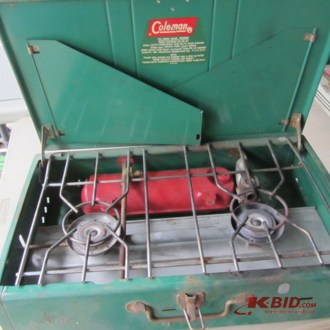 lot 194 image: Coleman Camp Stove