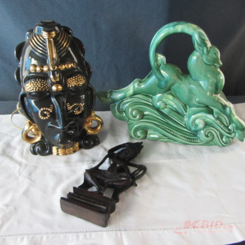 lot 215 image: Vintage Table Lamps