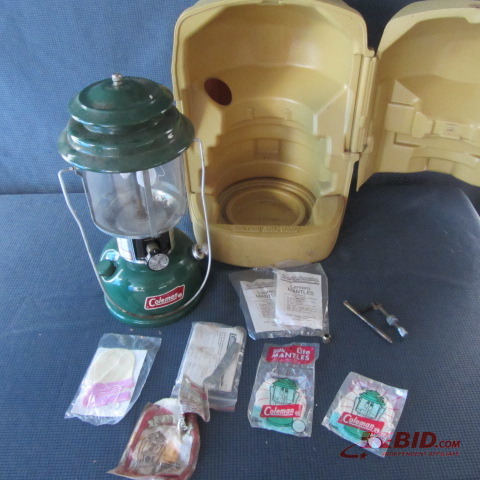 lot 236 image: Coleman 220K Lantern