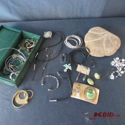 lot 247 image: Costume & SW Jewelry