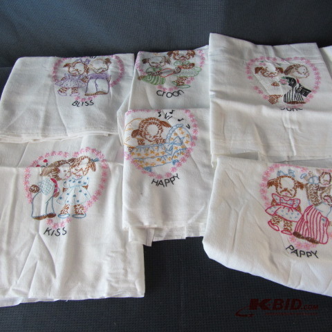 lot 254 image: Embroidered Dish Towels