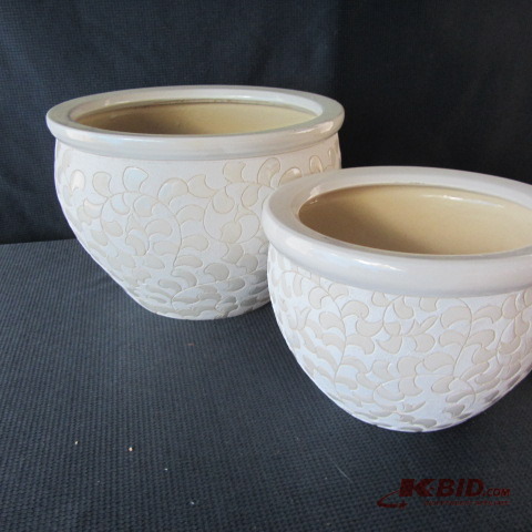 lot 263 image: Ceramic Planters