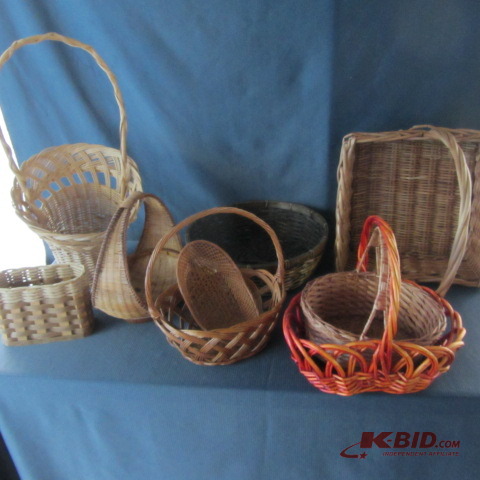 lot 278 image: Variety of Baskets