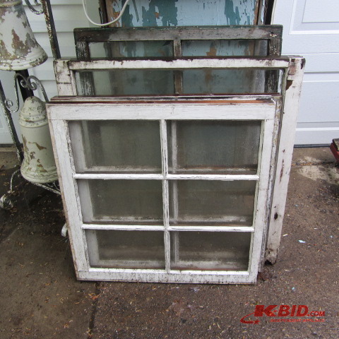 lot 294 image: Four Glass Pane Windows