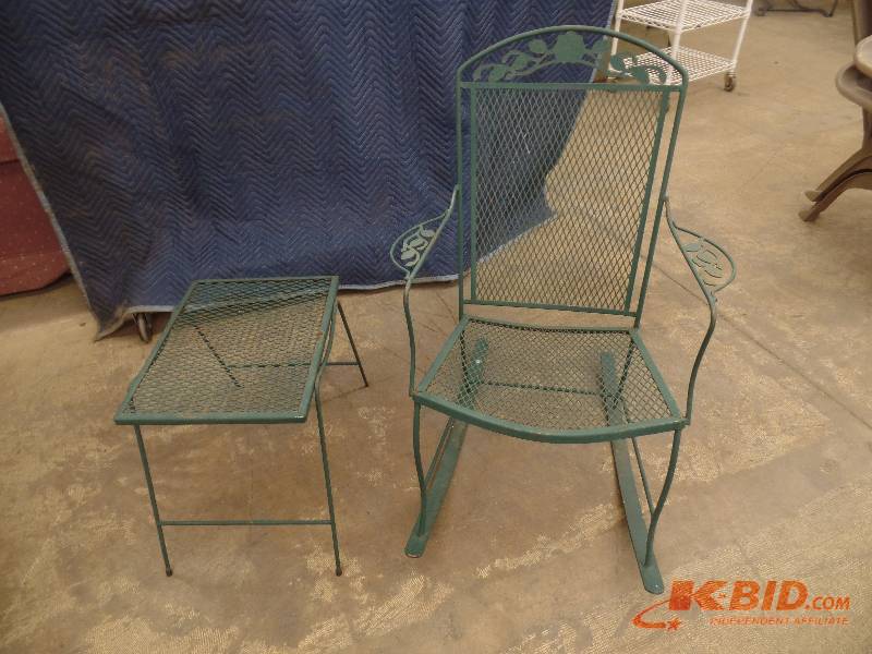 Patio Rocker with End Table