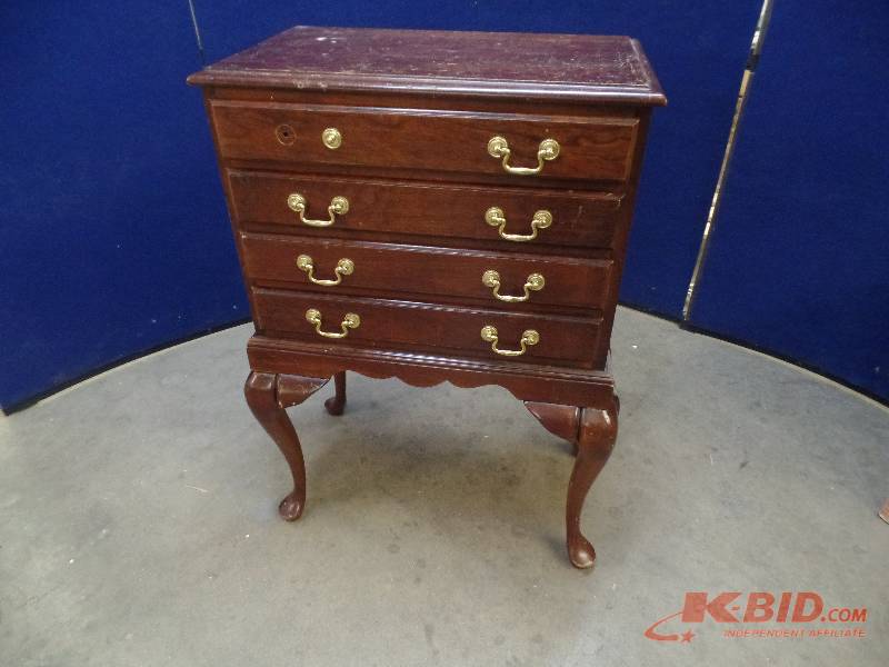Jewelry Stand