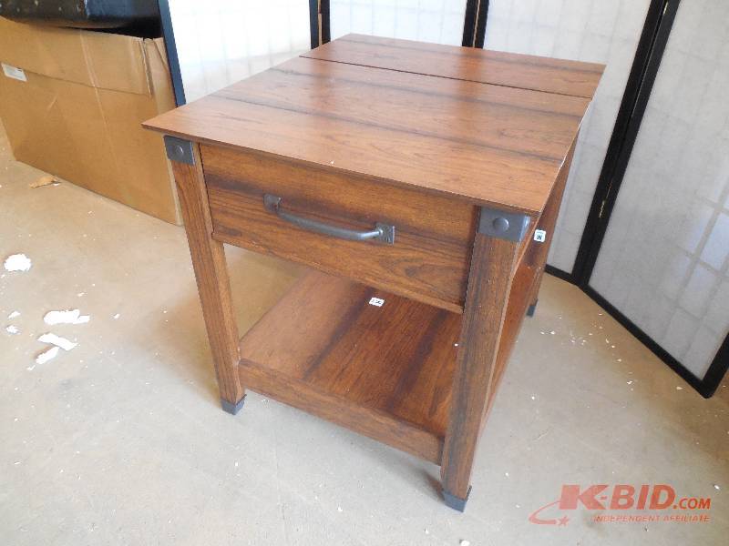 lot 32 image: Sauder SmartCenter Side Table - Stand