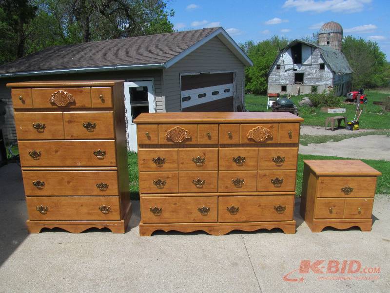 Dressers,and night stand